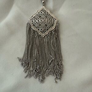 Kendra Scott Filigree Fringe Necklace – Silver Tone